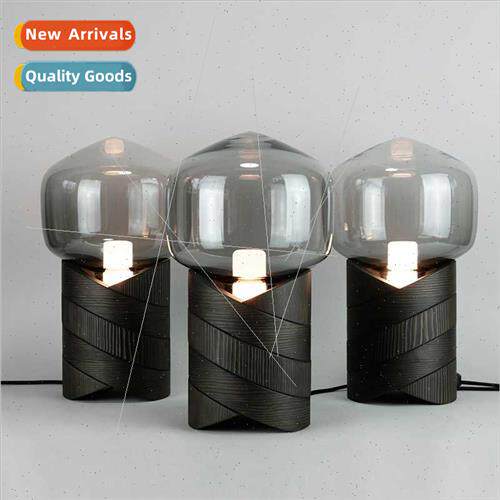 -modern minimalist light luxury creative table lamp designer