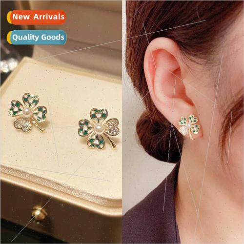s925 silver needle fashion simple diamond inlaid green latti