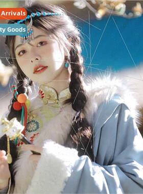 Lake blue crescent moon leaves long tassel ehead chain Photo