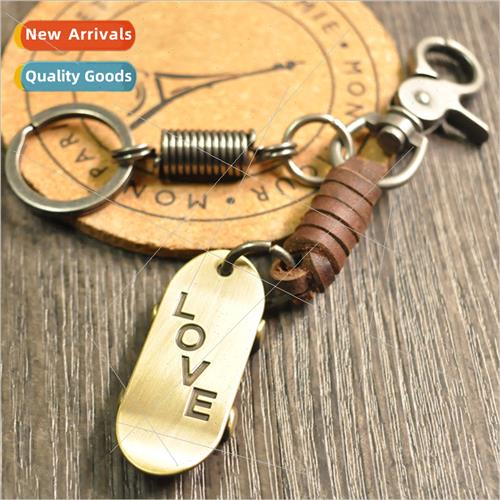 Vintage cowhide keychain Creative cowhide Key pendant Punk k