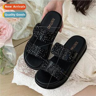 Summer leisure outside seaside beach sandals slippers Japane