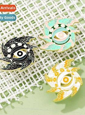 New creative cartoon eyes alloy jewelry brooch rotating shap