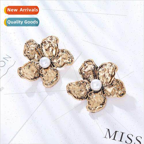 Retro court antique gold flower earrings S925 silver needle