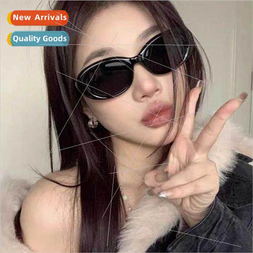 Vintage black oval large frame new vacation gm sunglasses fe