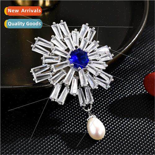 Korea delicate fresh elegant elegant snowflake brooch anti-g