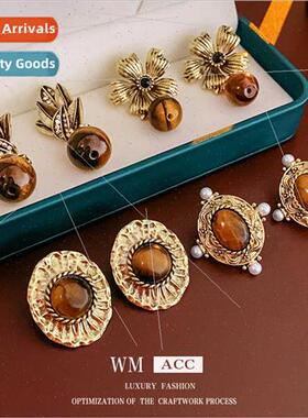 Earrings silver needle wh diamonds do old flowers tiger eye