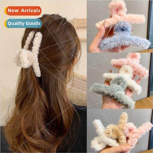 Large 11cm plush scratch clip temperament shark clip fall wi