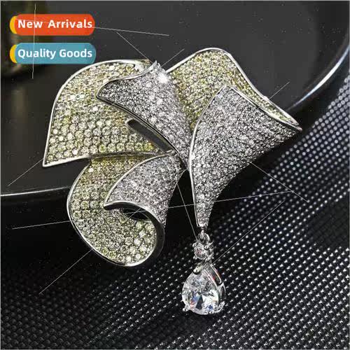 Volume love flower brooch female niche new corsage su coat p