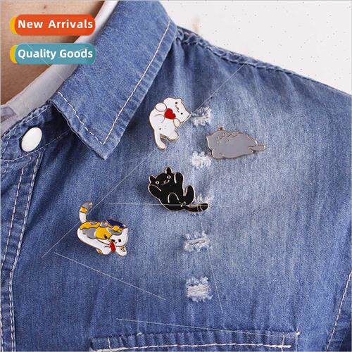Japanese jewelry brooch cartoon cute cute animal kten expres