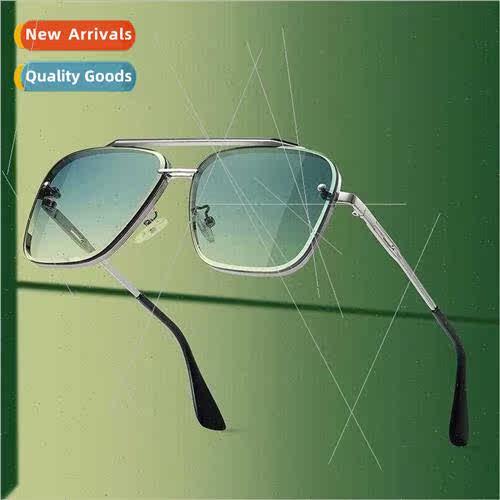 Fashion New square frame women set shooting sunglasses trave