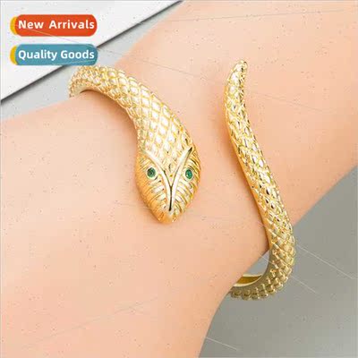 Europe fashion snake gold scales engraved bracelet copper mi