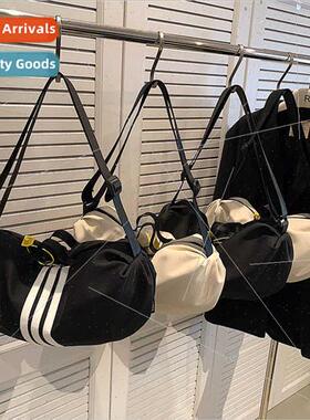 ngle shoulder crossbody bag new hundred ladies sports leisur