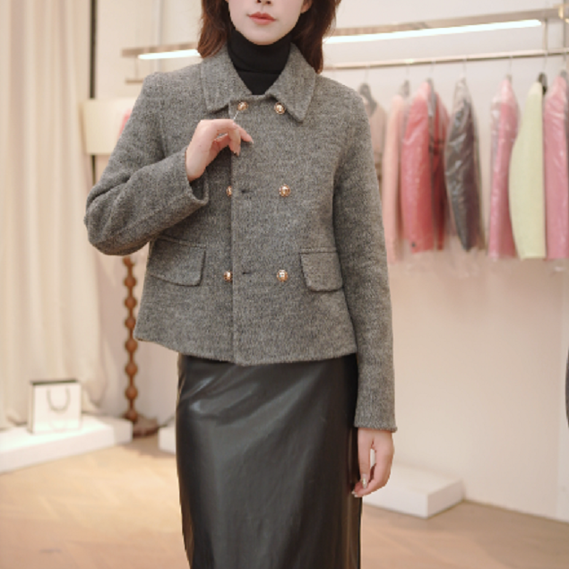 羊绒超细绵羊毛小香风百搭外套