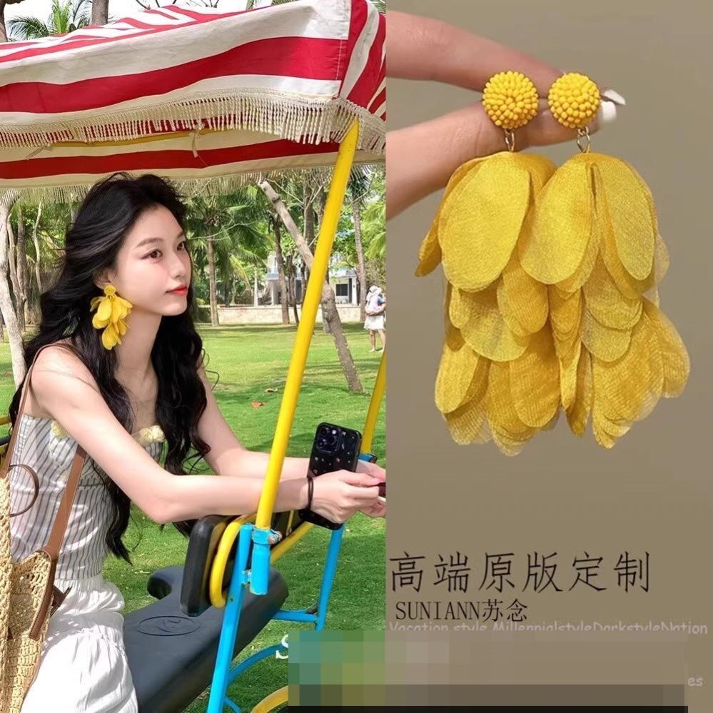 戚薇同款耳环适合夏天的黄色花瓣流苏耳坠耳饰夸张旅游度假耳钉女