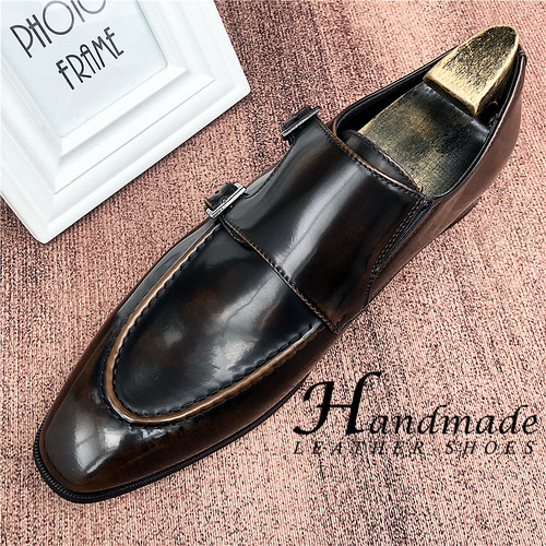 新款复古擦色真皮商务正装皮鞋男英伦风尖头男鞋亮面漆皮发型师鞋