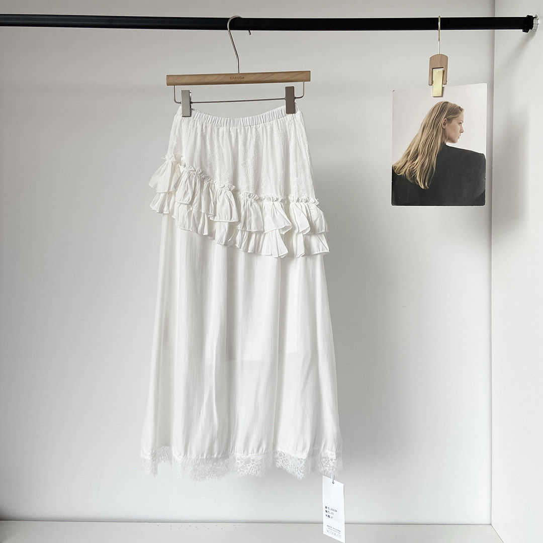 小众设计白色蛋糕裙女2026春季新款法式复古蕾丝花边层次感半身裙