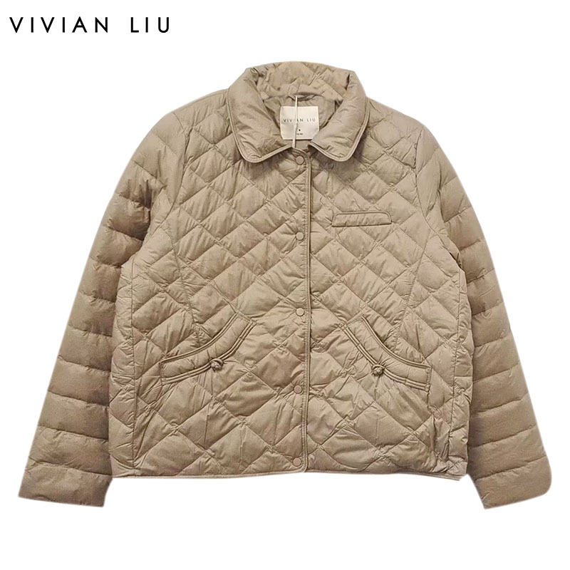 时尚翻领宽松短款羽绒服