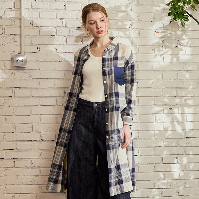 VIVIAN LIU D2443002初秋女装新款时尚翻领宽松长款长袖上衣