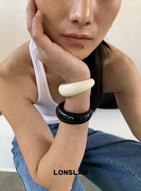 LONSLAN ACC 2025ss韩国博主同款树脂开口黑白简约手镯环手饰