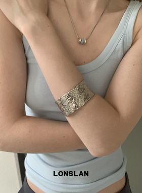 LONSLAN ACC 春夏宽版锤纹简约时尚ins百搭手镯