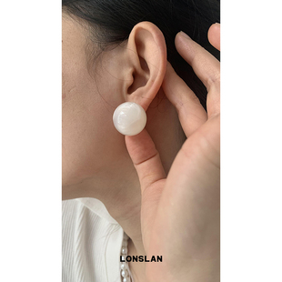 精致公主 2024搭配 小众设计吸睛树脂圆形耳环耳饰 ACC LONSLAN