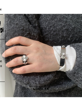 LONSLAN ACC 秋冬气质秋冬十字花亮面戒指＋手镯高质感配饰