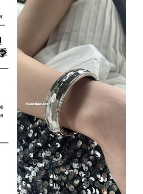 LONSLANACC小众纹理开口手镯