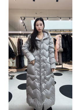 0113芬达   57 号 bu退换价格  599  衣长115