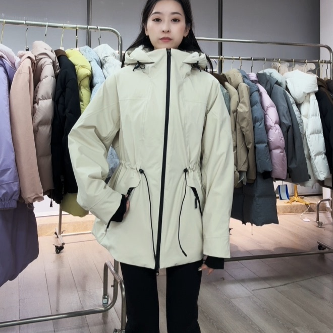 1203芬达  51号 bu退换价格499  衣长