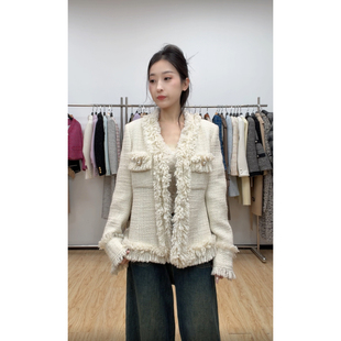 衣长56 bu退换价格399 0324芬达 42号