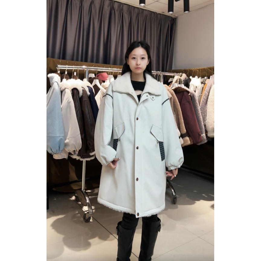 1129芬达  76号 bu退换价格359  衣长