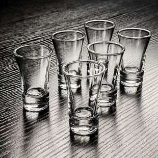 2025新款 20ml小酒杯白酒杯家用一口酒盅轻奢高档高颜值商用创意