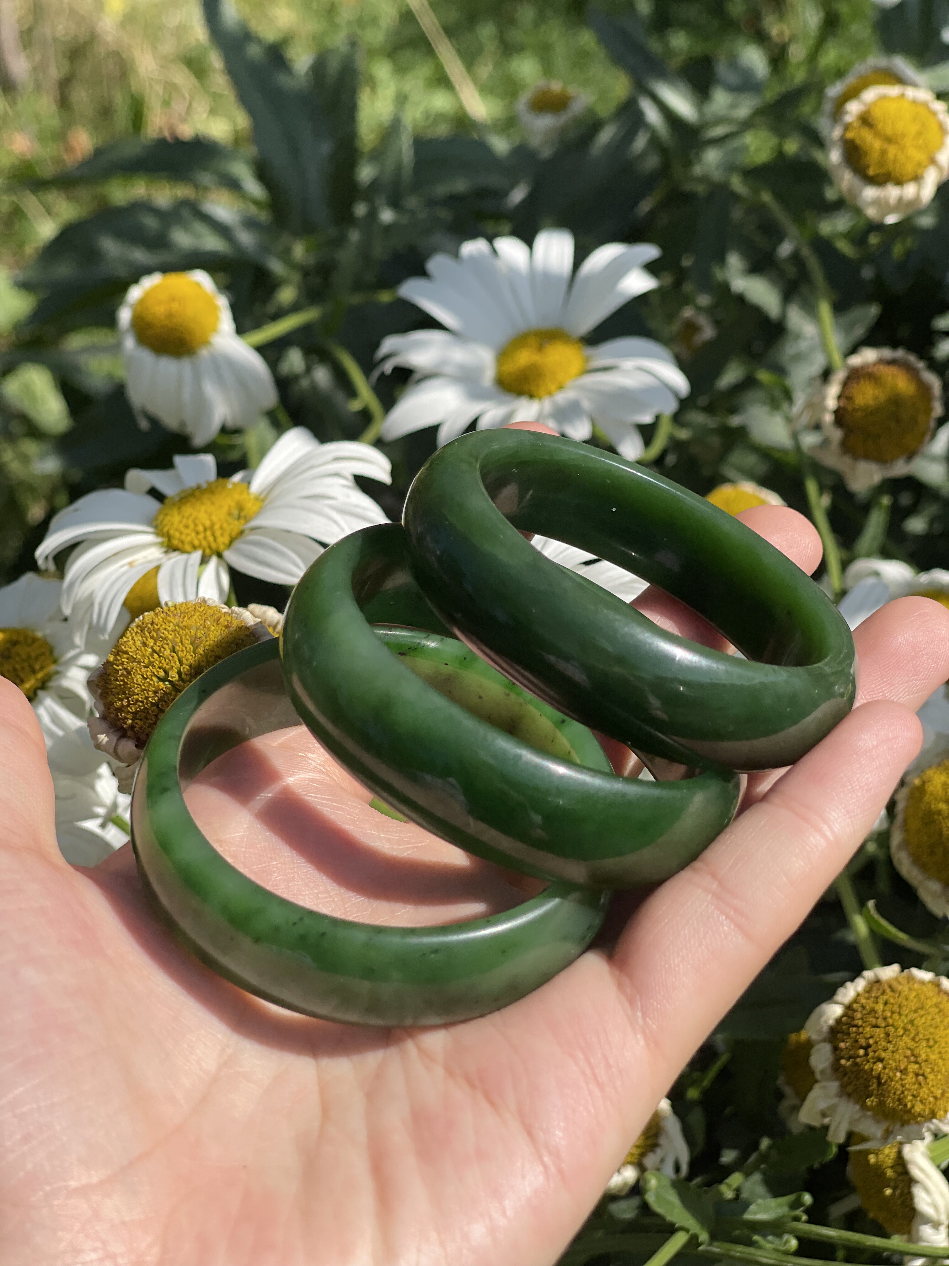 新疆料碧玉菠菜绿权威鉴定证书