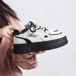 学生休闲板鞋 防滑轻便时尚 女 百搭增高厚底小白鞋 环球2024春夏新款