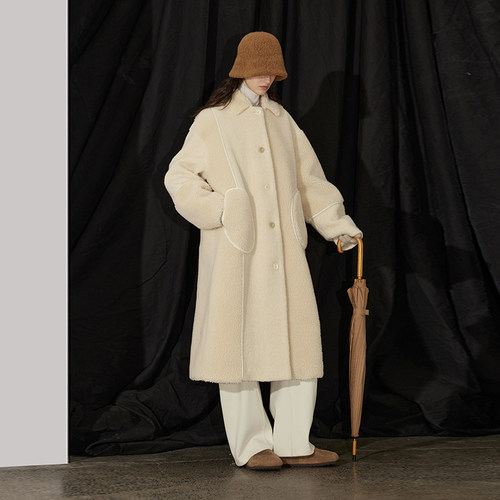 半圆女装原创[文艺]2025秋冬新款仿羊羔毛拼接大衣女简约高级感