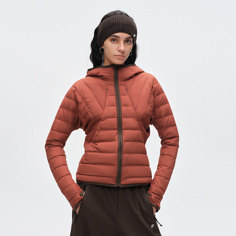 半圆原创设计女装[运动]2025秋冬连帽蝙蝠袖修身活力显瘦羽绒服女