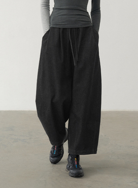 半圆原创设计感女装[文艺]2024冬季加绒加厚休闲直筒裤子女牛仔裤