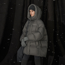 半圆原创设计师女装[运动]2025冬季加厚中长款泡芙感连帽羽绒服女