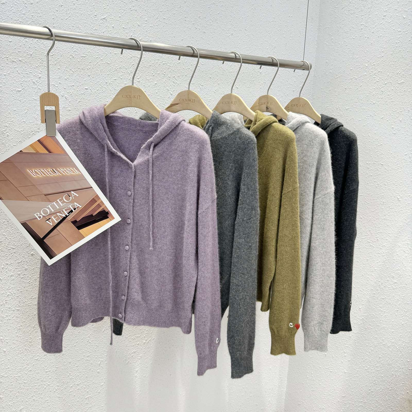 11.11 福利 BSYJ-6119韩版包扣百搭连帽浣熊绒开衫,女装/女士精品,毛针织衫,淘宝优惠券,粉丝福利购,淘宝优惠卷