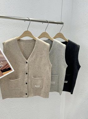 12.14 福利 HONG-7627韩版高品质山羊绒绵羊毛四粒扣马甲