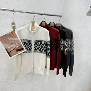 立领纽扣费尔岛绵羊毛开衫 12.19 5080韩版 HONG 福利