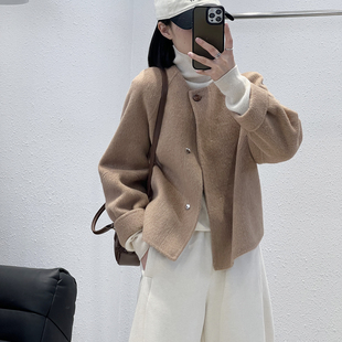 时尚 12.15 23815欧货轻奢高支澳毛圆领短款 YUN 大衣 福利
