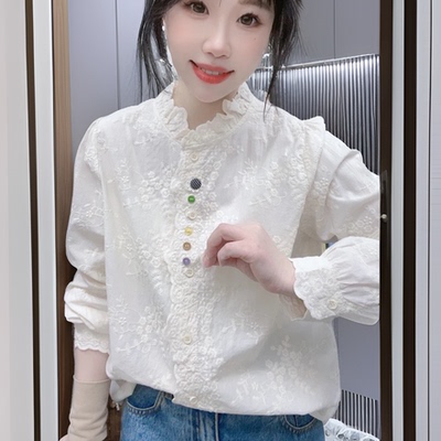 法式棉小立领刺绣蕾丝钩花耳边小衫女单排扣米白色柔软洋气衬衣潮