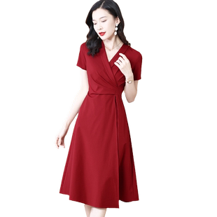 v领气质红色连衣裙2026新款女夏季高级感收腰显瘦法式赫本小红裙