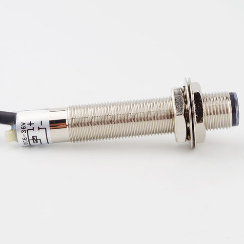 红外线感应光电开关E3F-DS5C4接近漫反射式传感器NPN常开三线C1