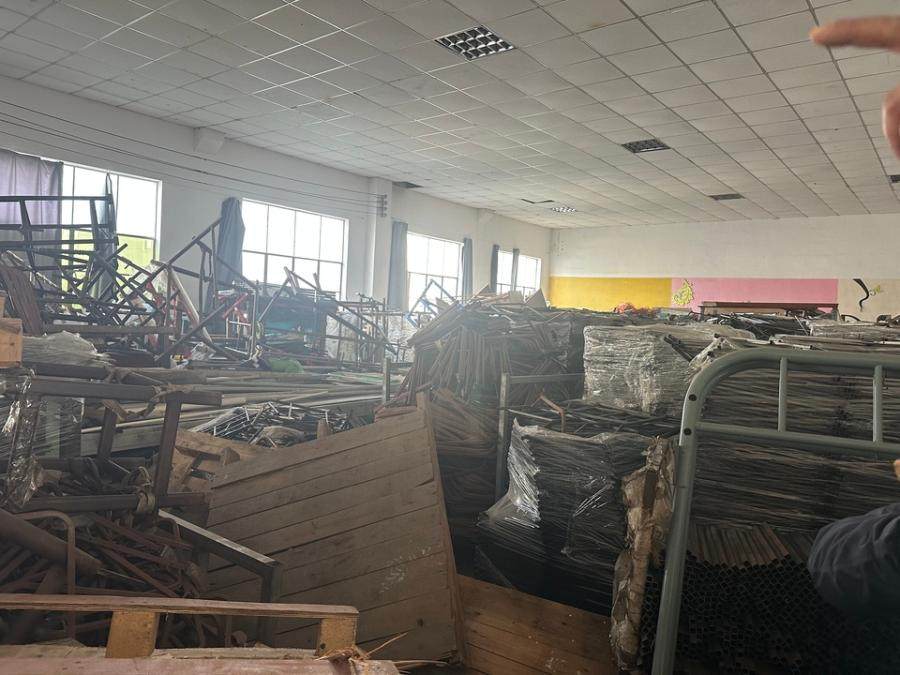 1月15日金华某公司所有设备和存货一批网络拍卖公告