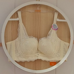 香蜜闺秀大胸显小内衣女3212052薄款 聚拢收副乳防下垂文胸胸罩