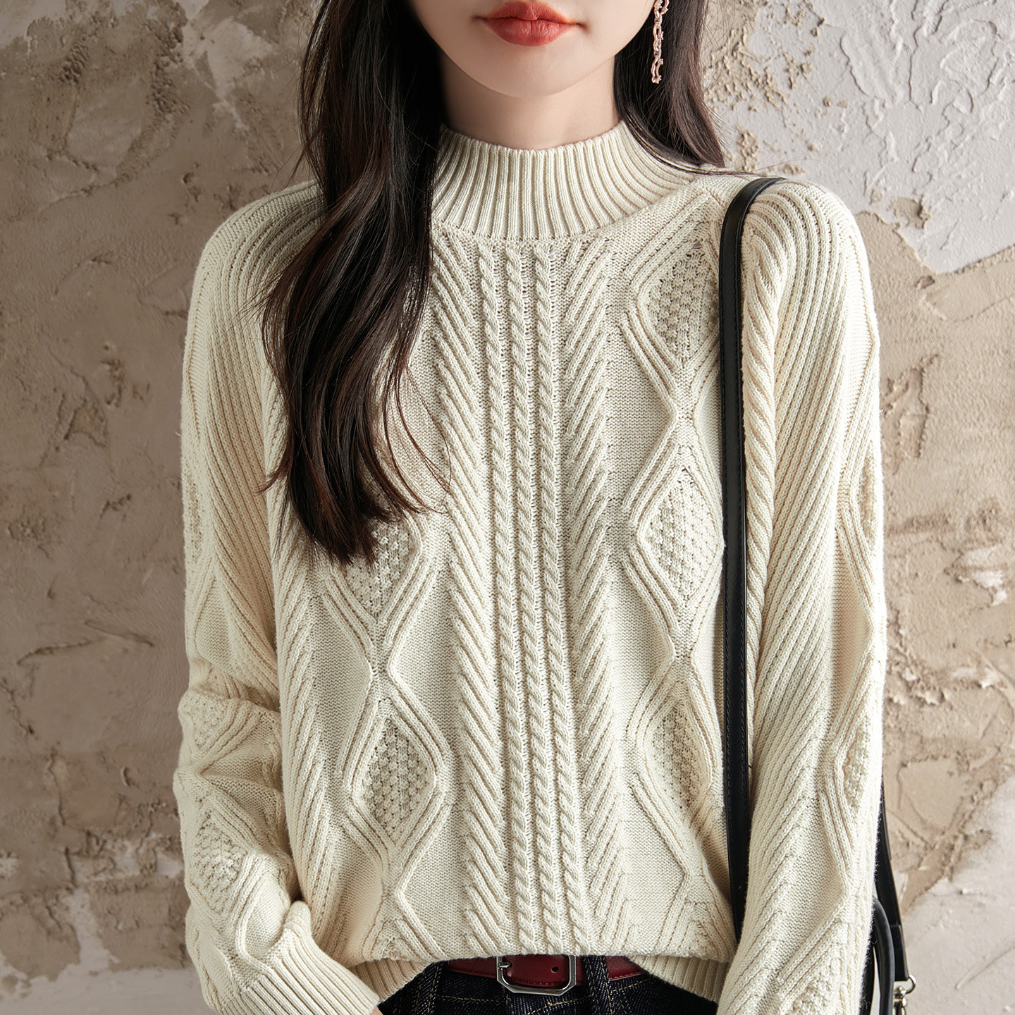 100%纯棉针织衫女短款针织麻花毛衣秋冬新款半高领纯色打底衫