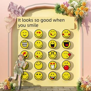 网红签到拍照区布局奶茶室内花贴装 饰氛围笑脸心情背景