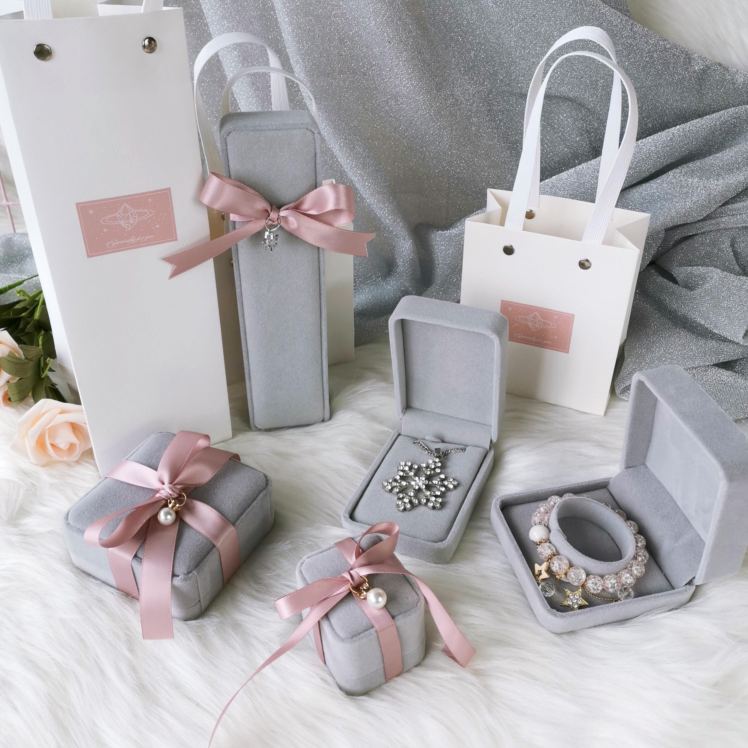 速发绒布小项链手镯手链首坠饰品求婚吊礼礼品盒饰盒包装盒子